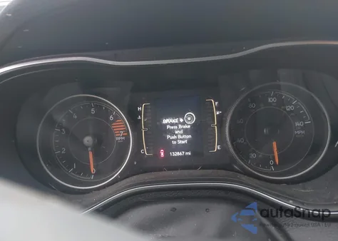 2020 Jeep Cherokee Latitude Plus 4X4 from USA, damaged, VIN 1C4PJMLBXLD537357